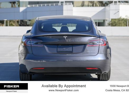 Used 2020 Tesla Model S Long Range Plus image 2