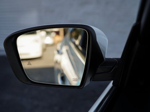 Used 2022 Maserati Levante GT image 35