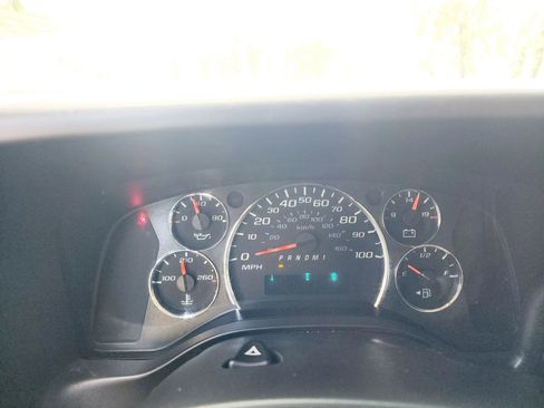 Used 2018 Chevrolet Express 2500 LT w/ LT Preferred Equipment Group image 14