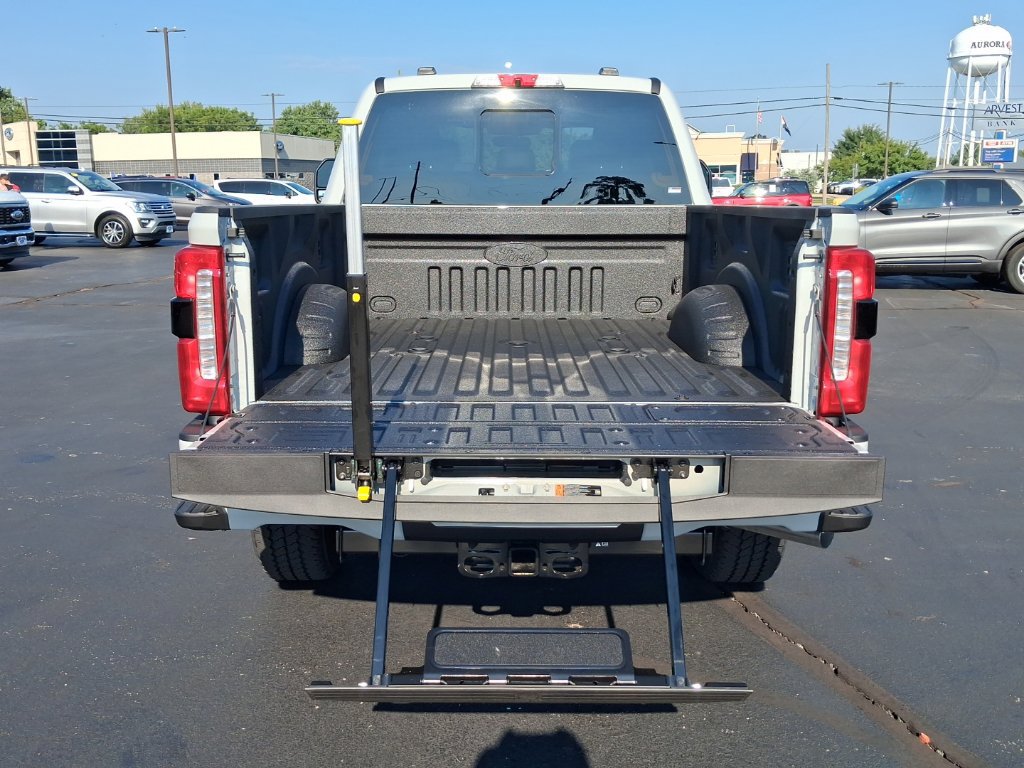 New 2026 Ford F350 Lariat w/ Black Appearance Package AWD/4WD image 31
