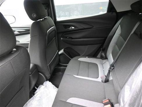 New 2026 Chevrolet TrailBlazer LT w/ Convenience Package image 9