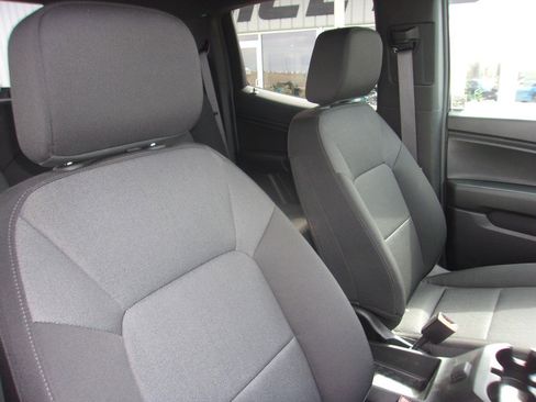 Used 2023 Chevrolet Colorado W/T image 14