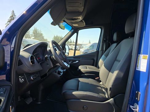 Used 2026 Mercedes-Benz Sprinter 2500 image 20