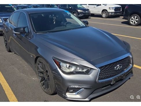 Used 2019 INFINITI Q50 Luxe w/ Essential Package (3.0T Luxe) AWD/4WD image 2