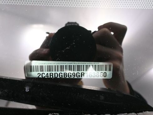 Used 2016 Dodge Grand Caravan American Value Package image 45