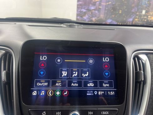 Used 2024 Chevrolet Malibu LT image 16