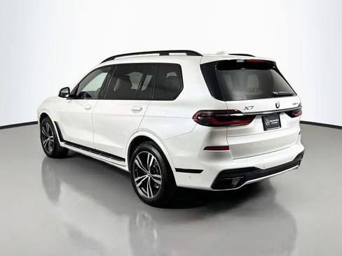 Used 2026 BMW X7 xDrive40i AWD/4WD image 5