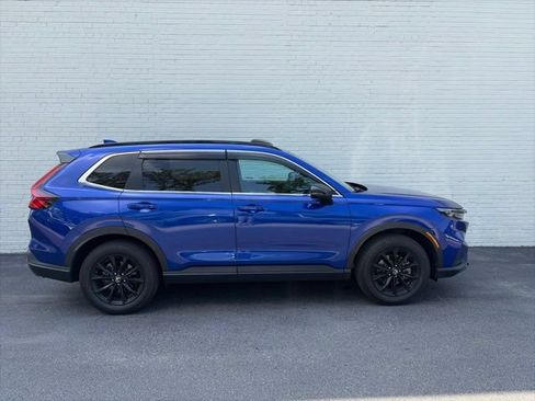 Used 2023 Honda CR-V Sport image 2