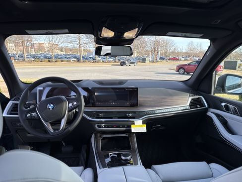 New 2026 BMW X5 xDrive50e w/ Parking Assistance Package image 12