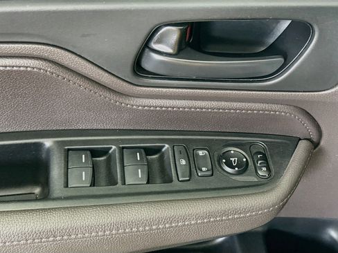 Used 2018 Honda Odyssey EX image 15