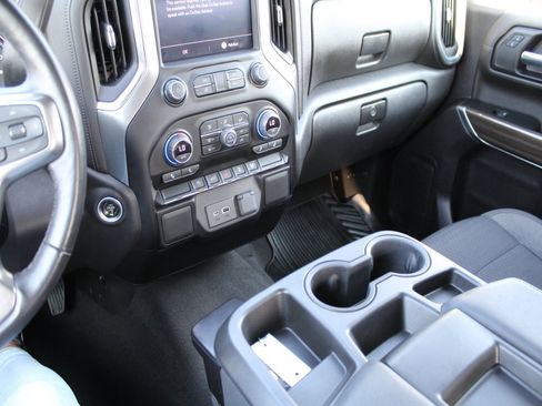 Used 2022 Chevrolet Silverado 1500 LT image 21