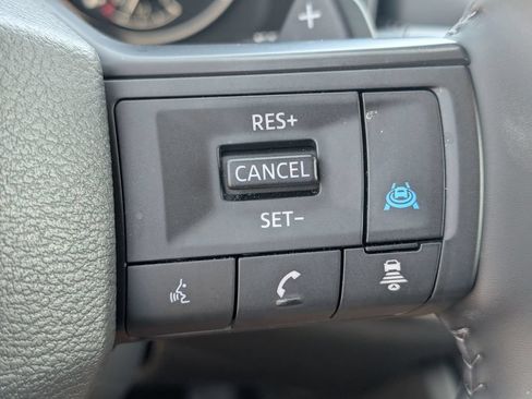 Used 2026 Nissan Rogue SV AWD/4WD image 23
