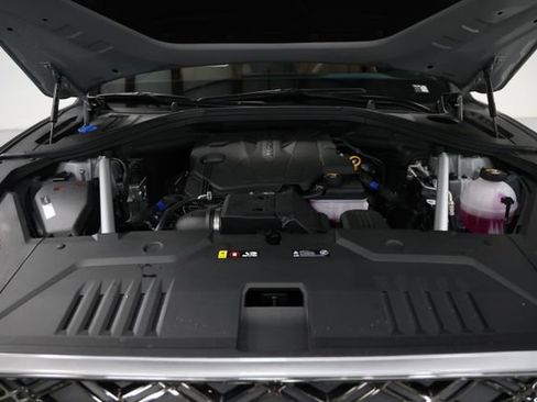 New 2026 Genesis GV70 2.5T Advanced image 5