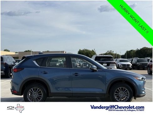 Used 2019 MAZDA CX-5 Sport FWD image 3