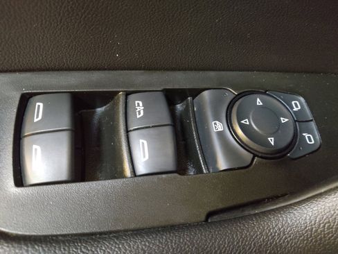 Used 2020 Chevrolet Blazer LT image 27