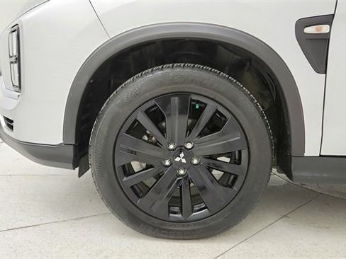 Used 2021 Mitsubishi Outlander Sport LE image 9