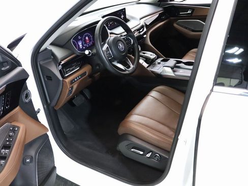 Certified 2023 Acura MDX SH-AWD w/ Technology Package image 17