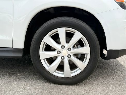 Used 2015 Mitsubishi Outlander Sport ES FWD image 37