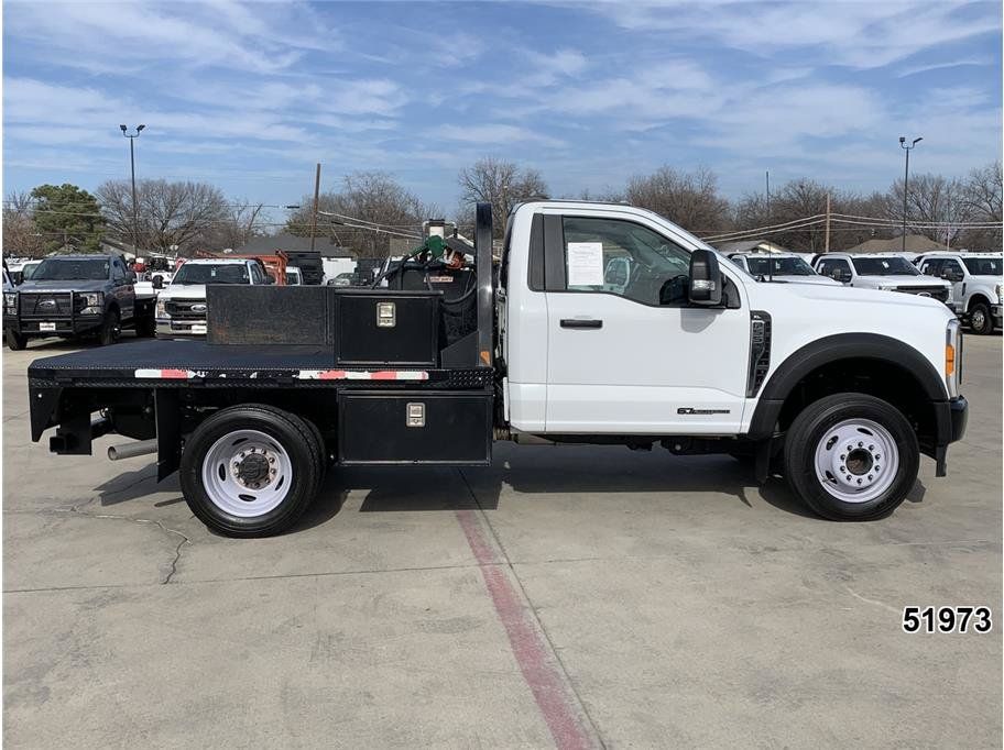 Used 2023 Ford F550 Luxury RWD image 5