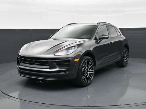 New 2026 Porsche Macan AWD/4WD image 1