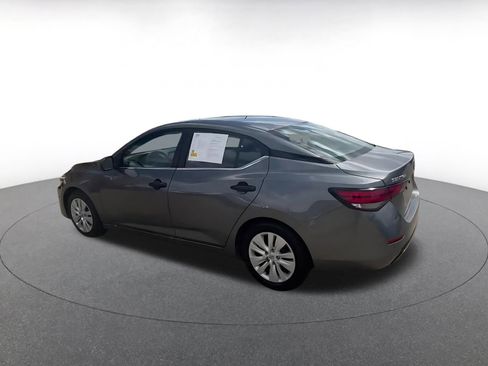 Used 2025 Nissan Sentra S image 10
