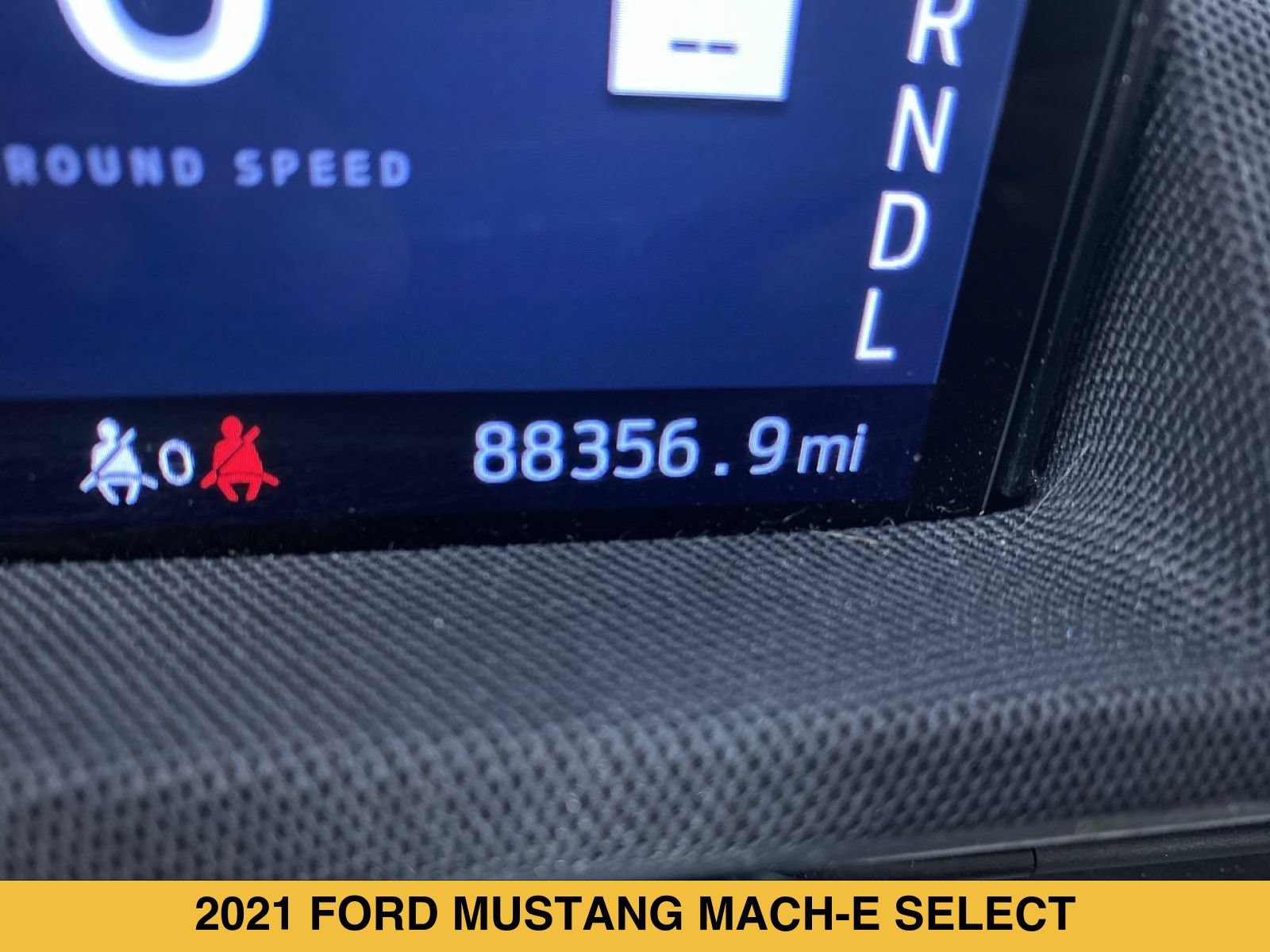 Used 2021 Ford Mustang Mach-E Select w/ Comfort/Appearance Package AWD/4WD image 4
