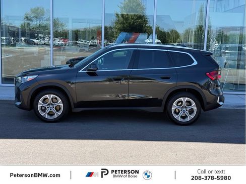 Used 2023 BMW X1 xDrive28i w/ Convenience Package AWD/4WD image 2
