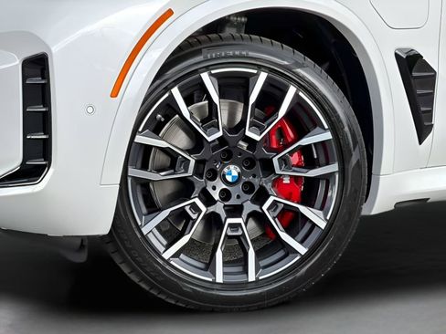 New 2026 BMW X5 xDrive50e w/ M Sport Package AWD/4WD image 27