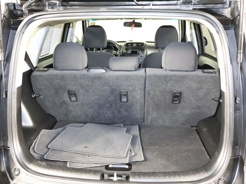 Used 2014 Kia Soul Base image 46