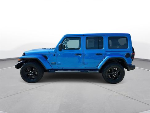 Used 2022 Jeep Wrangler Unlimited Sahara image 33