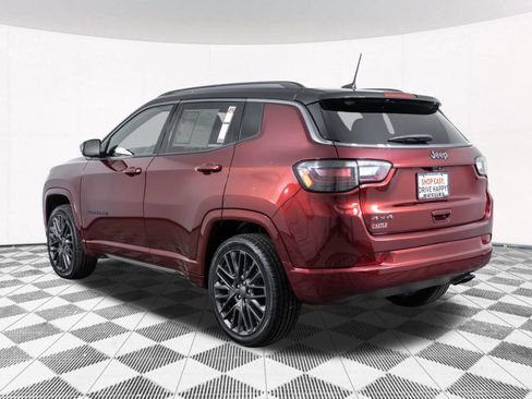 Used 2022 Jeep Compass High Altitude AWD/4WD image 17