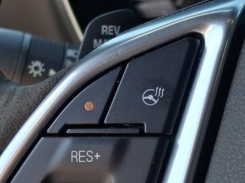 Used 2019 Chevrolet Camaro ZL1 RWD image 25
