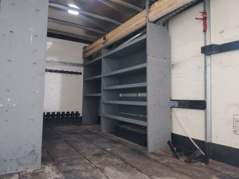 Used 2018 Chevrolet Express 3500 w/ Driver Convenience Package RWD image 17