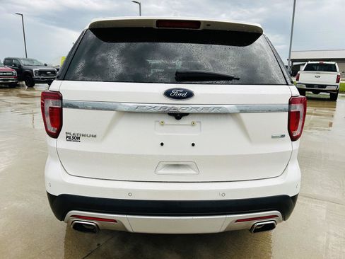 Used 2017 Ford Explorer Platinum AWD/4WD image 48