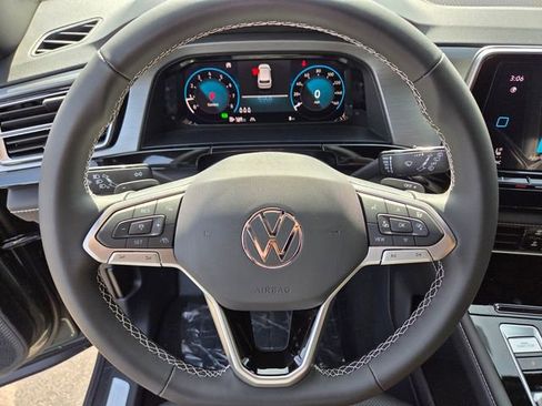 New 2026 Volkswagen Atlas Cross Sport SE AWD/4WD image 11