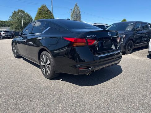 Used 2019 Nissan Altima 2.5 SL AWD/4WD image 3