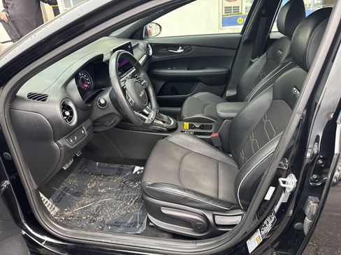 Certified 2022 Kia Forte GT-Line w/ GT-Line Premium Package image 8