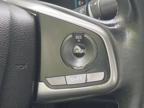 Used 2017 Honda Civic EX-L image 18
