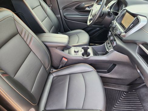 Certified 2024 GMC Terrain AT4 w/ Infotainment Package II image 12