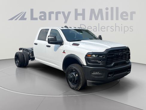 New 2026 RAM 3500 Tradesman AWD/4WD image 7