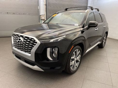 Used 2022 Hyundai Palisade Limited w/ Cargo Package FWD image 8