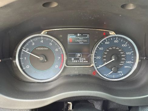 Used 2015 Subaru Crosstrek 2.0i Limited AWD/4WD image 34