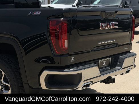 New 2026 GMC Sierra 1500 SLT AWD/4WD image 6
