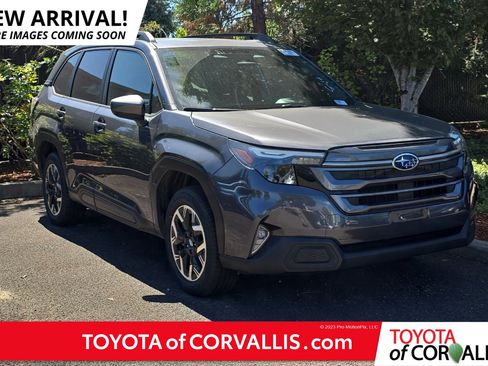 Used 2025 Subaru Forester Premium AWD/4WD image 1