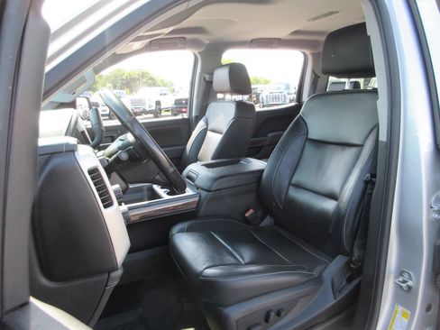 Used 2018 GMC Sierra 1500 SLT AWD/4WD image 23