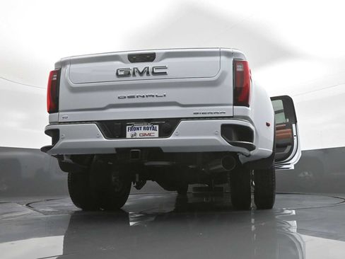 New 2026 GMC Sierra 3500 Denali Ultimate AWD/4WD image 50