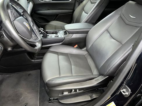 Certified 2022 Cadillac XT5 Premium Luxury w/ Technology Package image 7