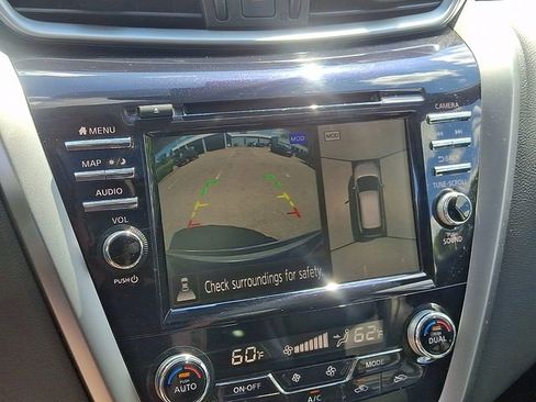 Used 2024 Nissan Murano SL FWD image 21