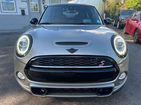 Used 2019 MINI Cooper S FWD image 2