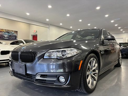 Used 2016 BMW 535i xDrive Sedan AWD/4WD image 3